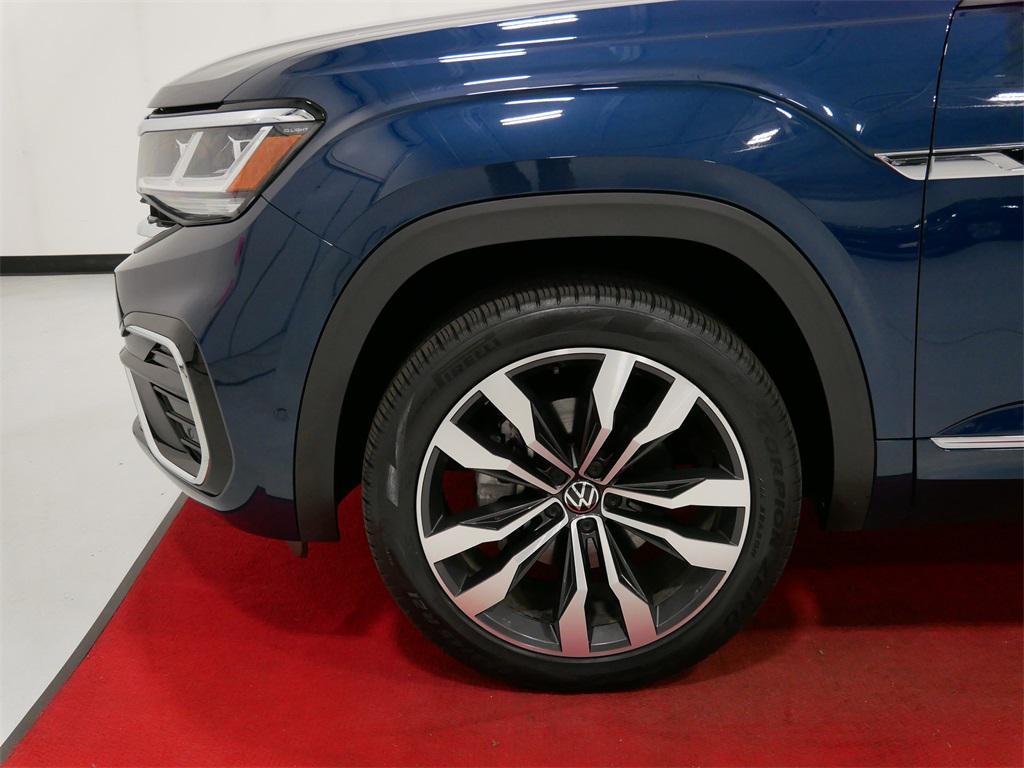 used 2022 Volkswagen Atlas car, priced at $35,991