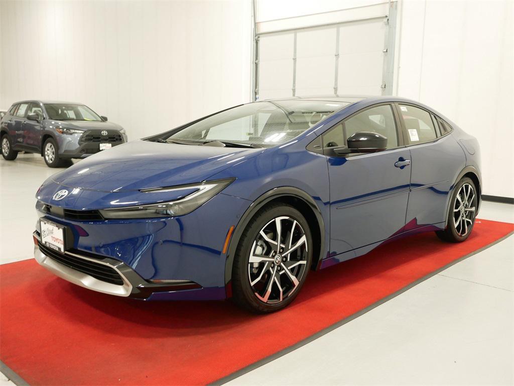 new 2026 Toyota Prius Plug-In Hybrid car, priced at $44,669