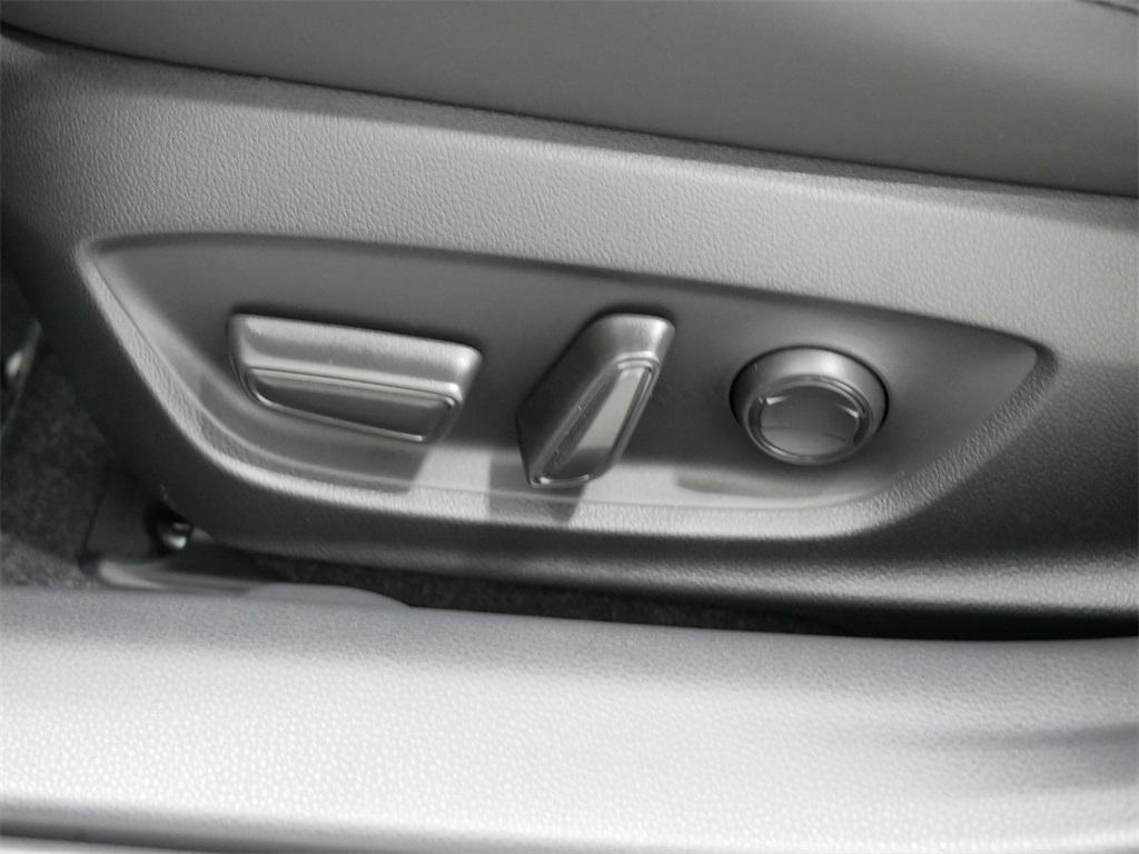 new 2026 Toyota Prius Plug-In Hybrid car, priced at $44,669