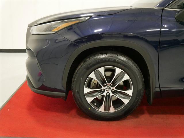 used 2021 Toyota Highlander car, priced at $36,991