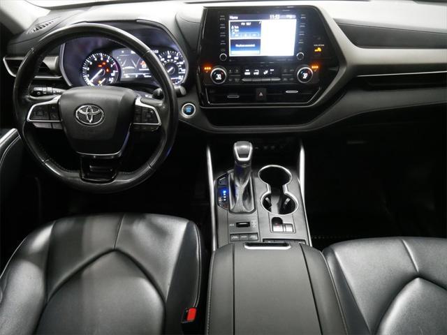 used 2021 Toyota Highlander car, priced at $36,991