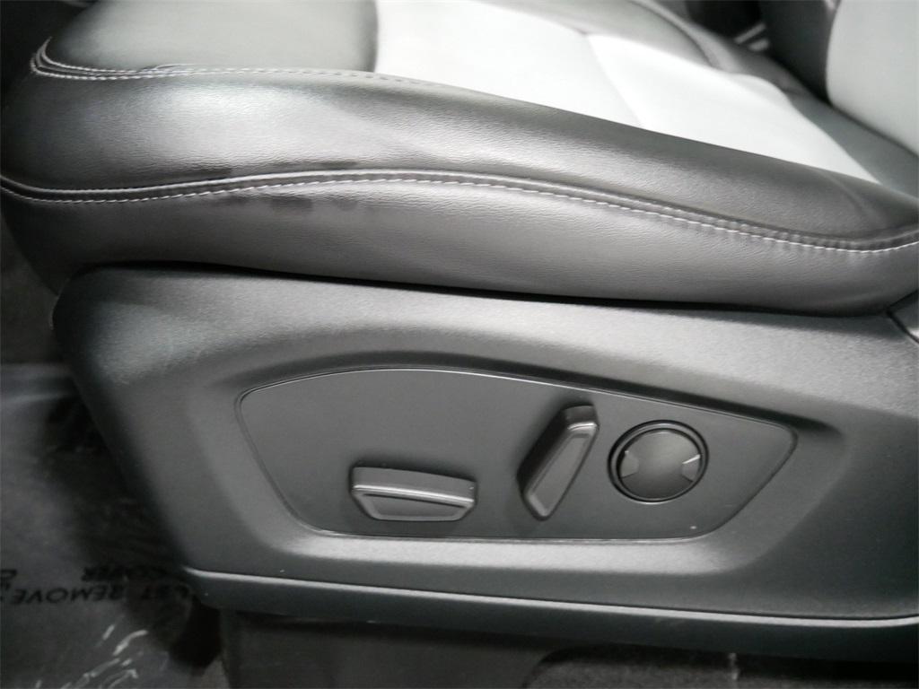 used 2022 Ford Explorer car, priced at $33,991