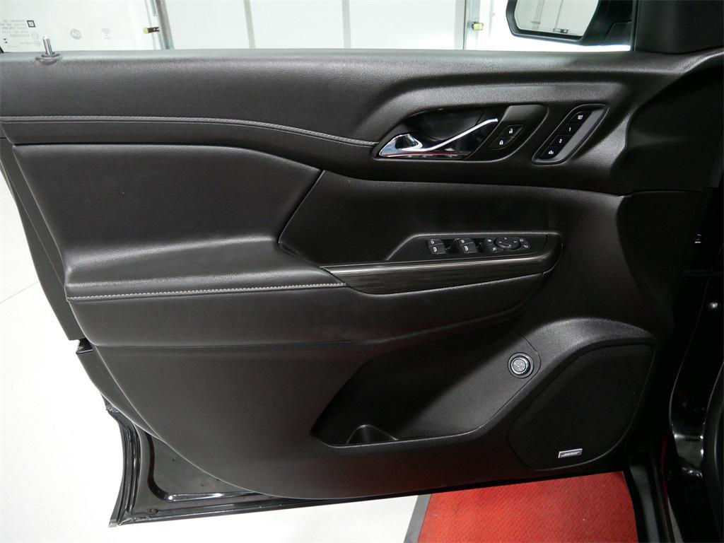 used 2023 GMC Acadia car, priced at $35,991