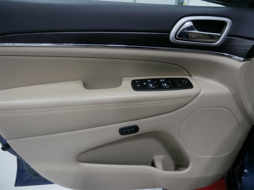 used 2021 Jeep Grand Cherokee car, priced at $26,991