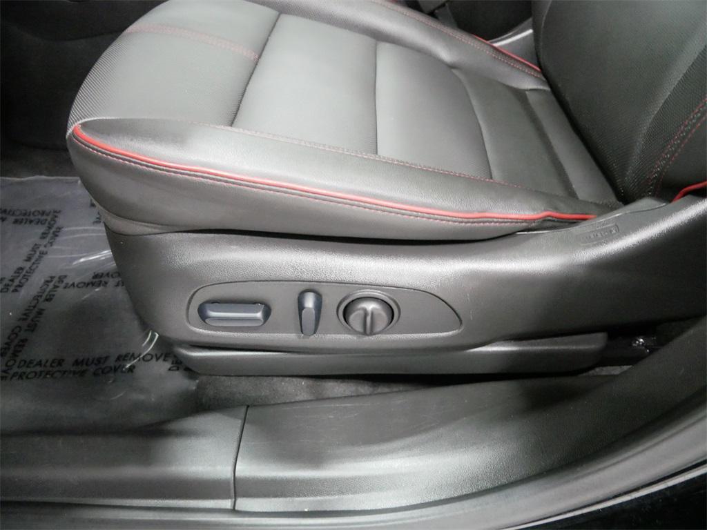 used 2024 Chevrolet TrailBlazer car, priced at $27,291