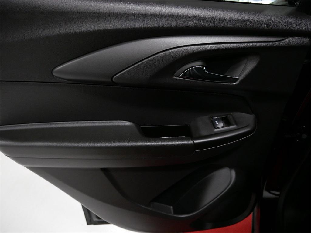 used 2024 Chevrolet TrailBlazer car, priced at $27,291