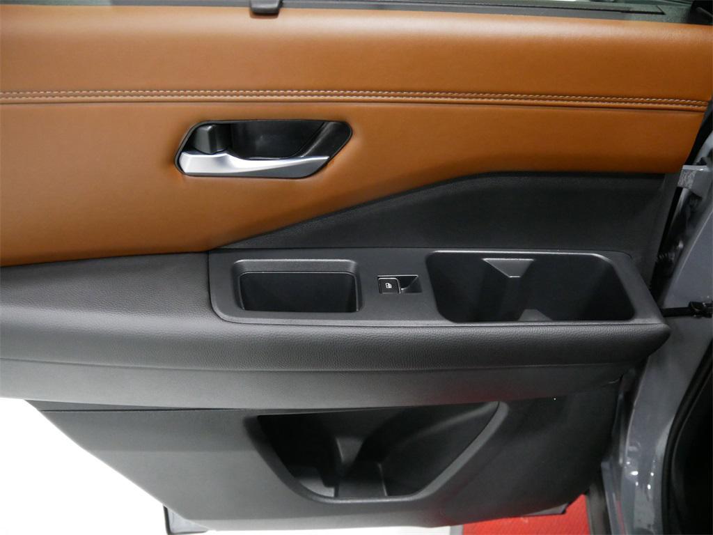 used 2024 Nissan Pathfinder car, priced at $42,991