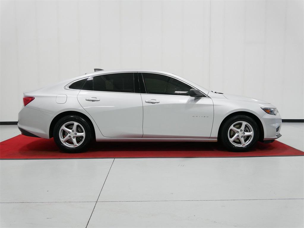 used 2018 Chevrolet Malibu car, priced at $10,491