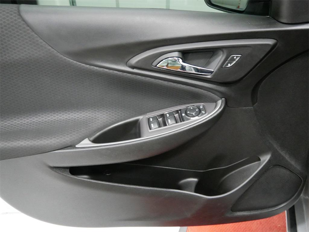 used 2018 Chevrolet Malibu car, priced at $10,491