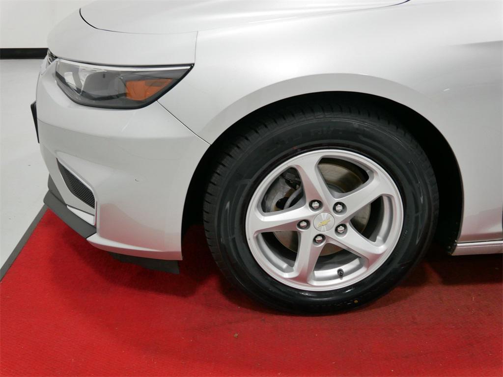 used 2018 Chevrolet Malibu car, priced at $10,491