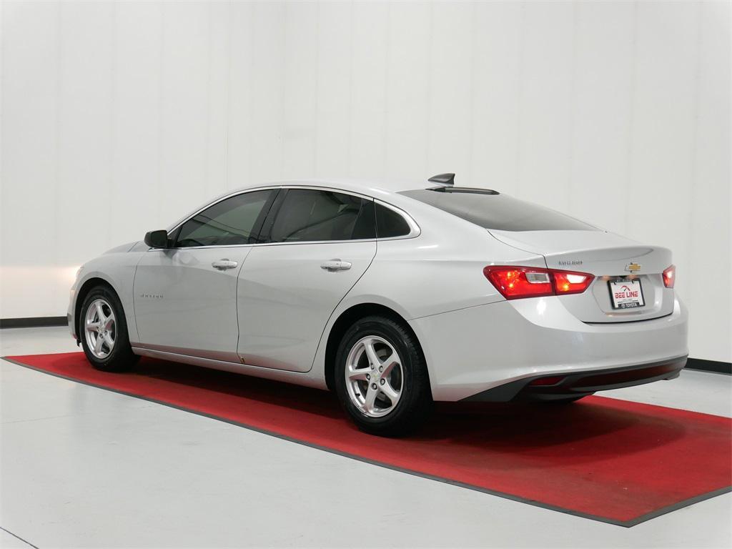used 2018 Chevrolet Malibu car, priced at $10,491