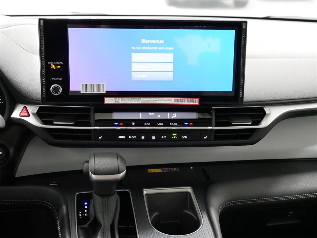 new 2025 Toyota Sienna car, priced at $50,085