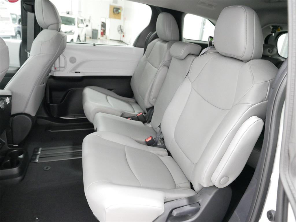 new 2025 Toyota Sienna car, priced at $50,085