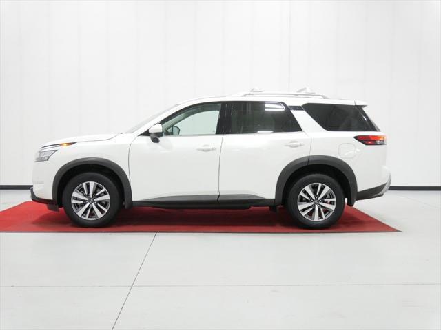 used 2023 Nissan Pathfinder car, priced at $35,991