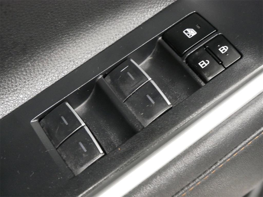 used 2023 Toyota Highlander Hybrid car, priced at $29,991