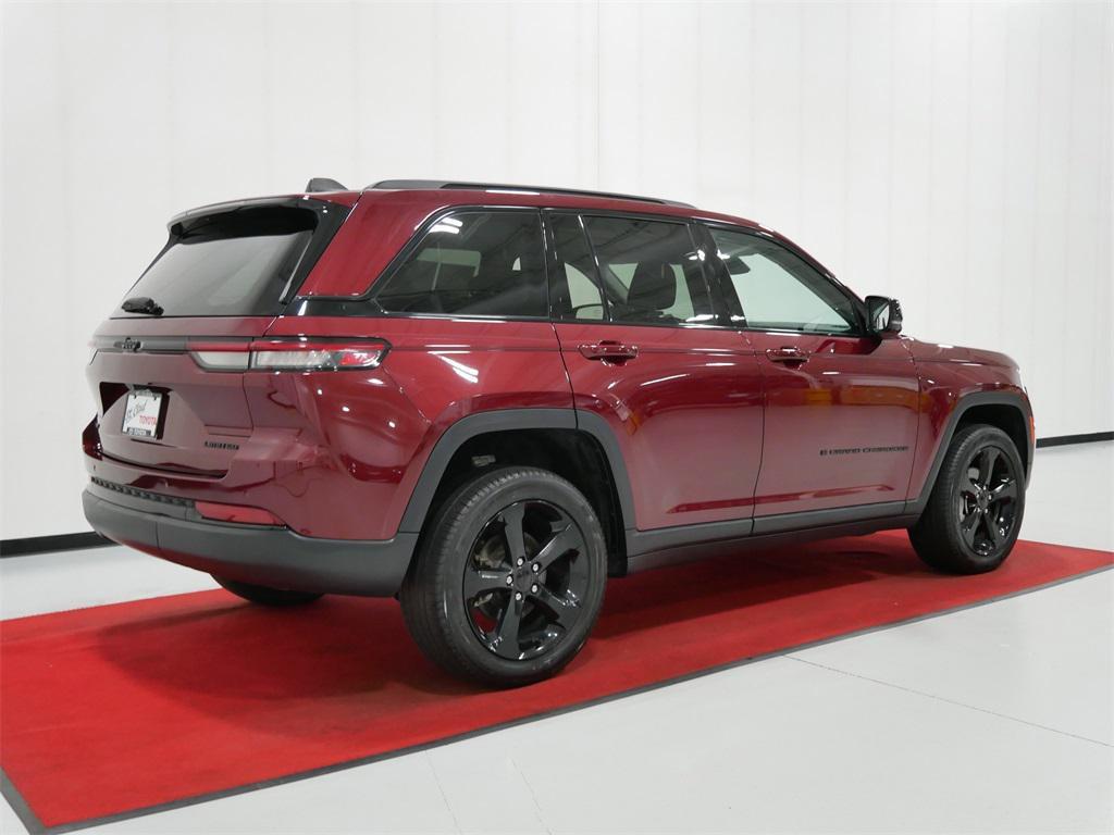 used 2023 Jeep Grand Cherokee car, priced at $35,391