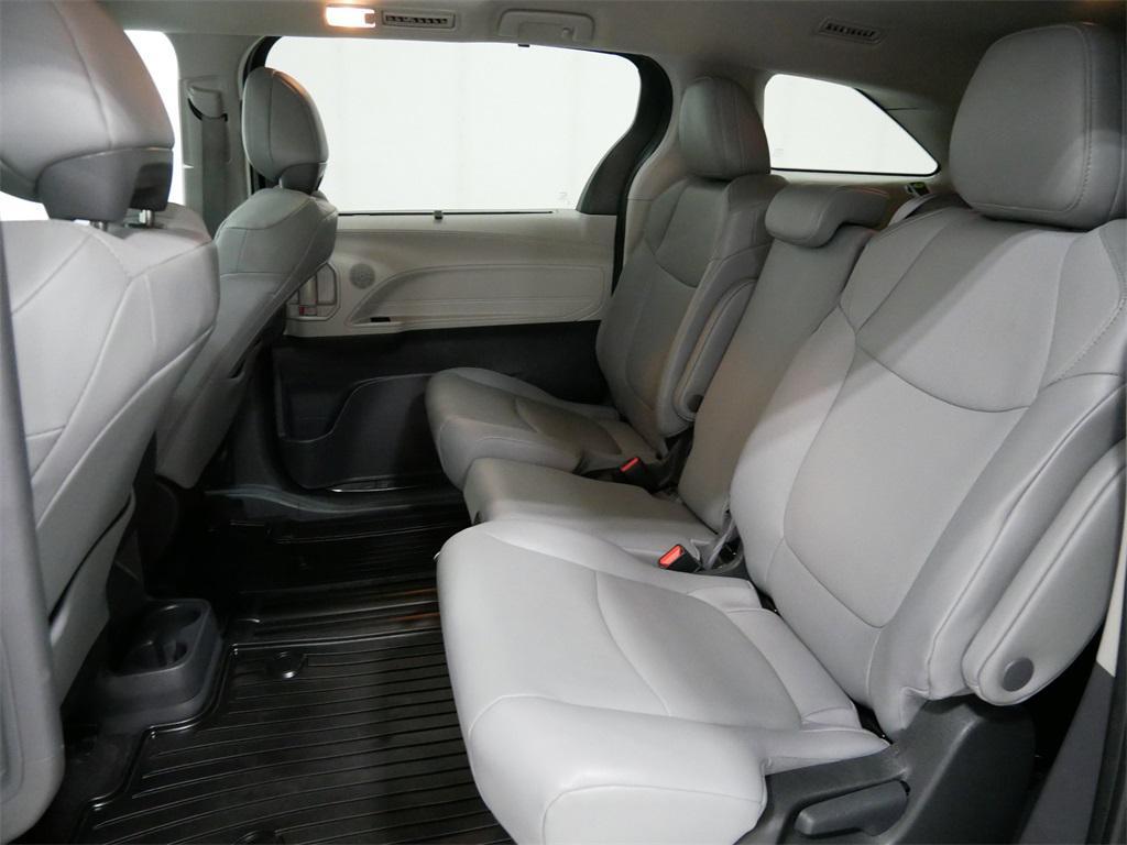 used 2024 Toyota Sienna car, priced at $39,991