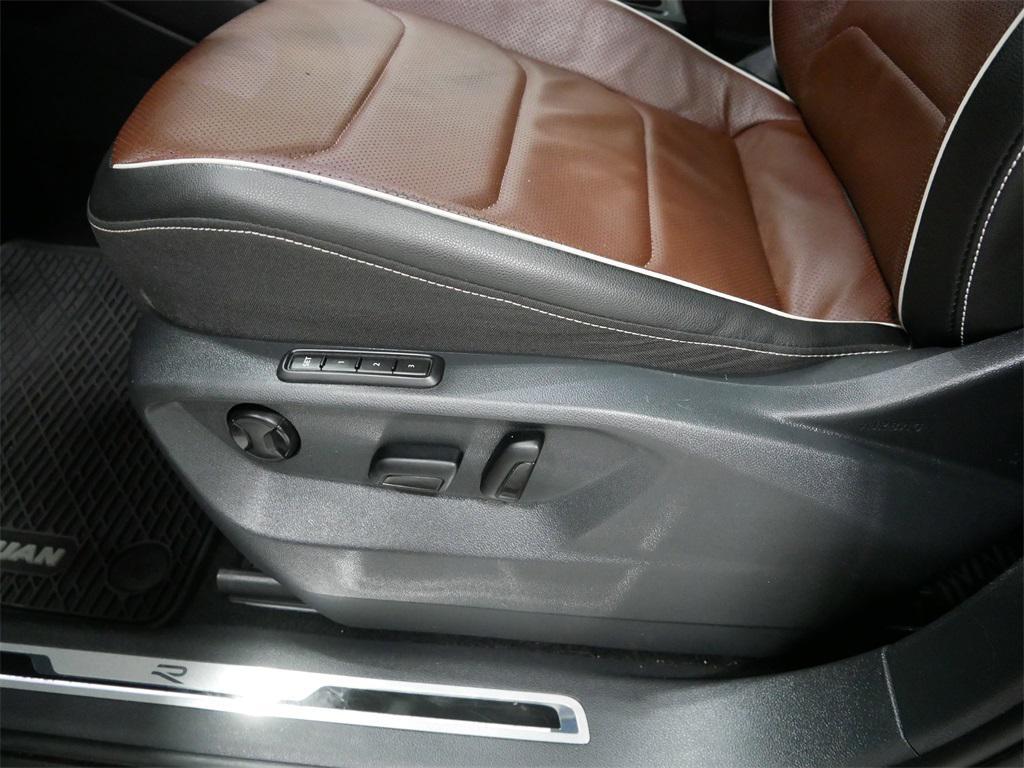 used 2022 Volkswagen Tiguan car, priced at $27,991