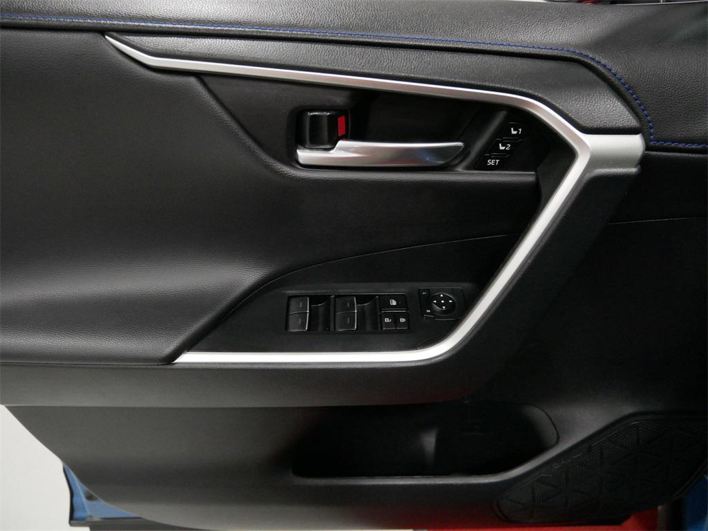 used 2024 Toyota RAV4 Hybrid car, priced at $30,991