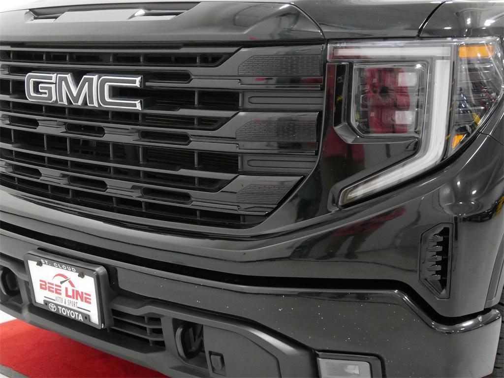 used 2022 GMC Sierra 1500 car, priced at $36,991