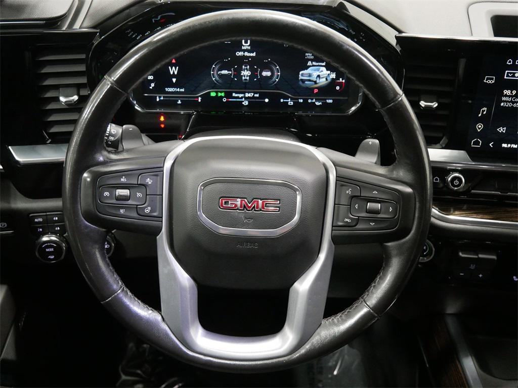 used 2022 GMC Sierra 1500 car, priced at $36,991