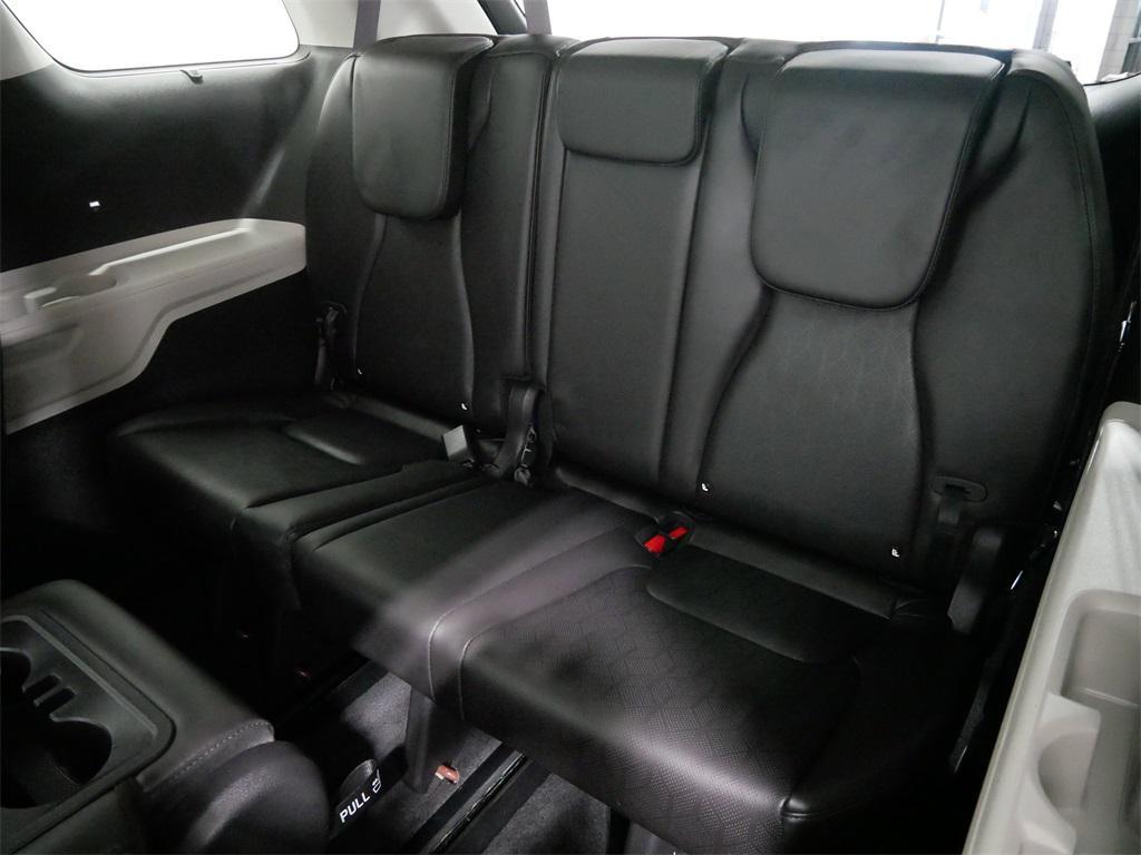 used 2024 Kia Carnival car, priced at $36,991