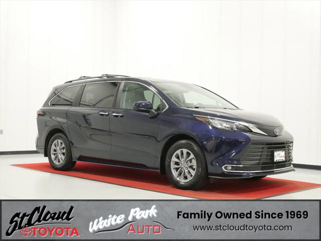 used 2022 Toyota Sienna car, priced at $43,991