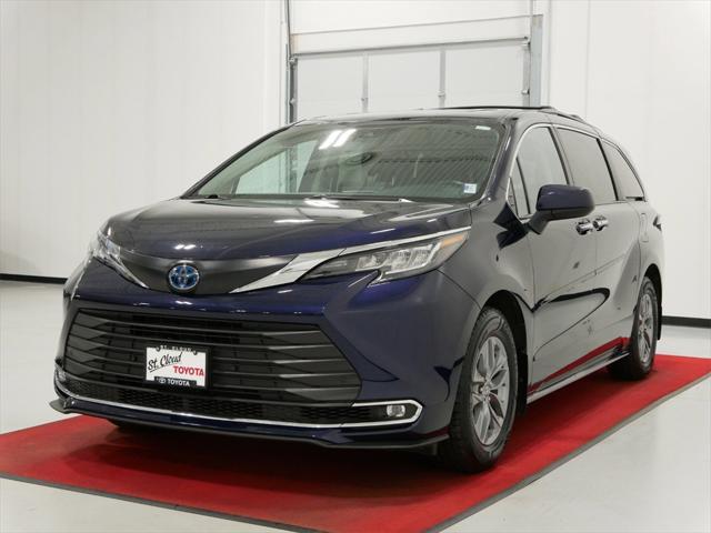 used 2022 Toyota Sienna car, priced at $43,991