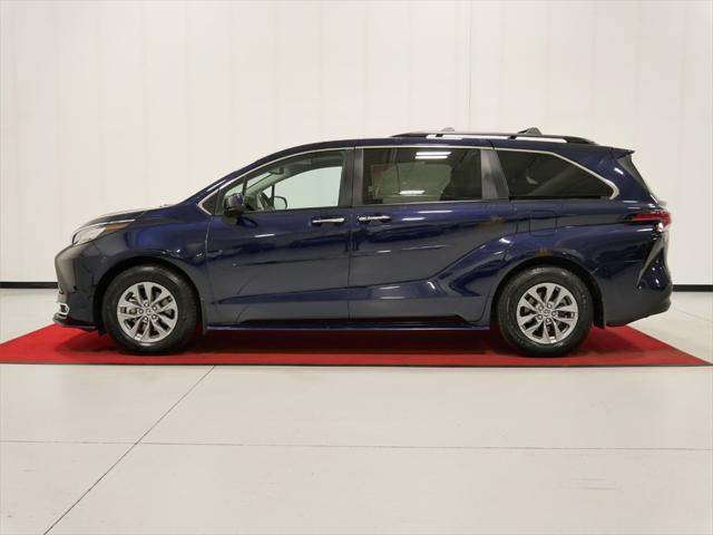 used 2022 Toyota Sienna car, priced at $43,991