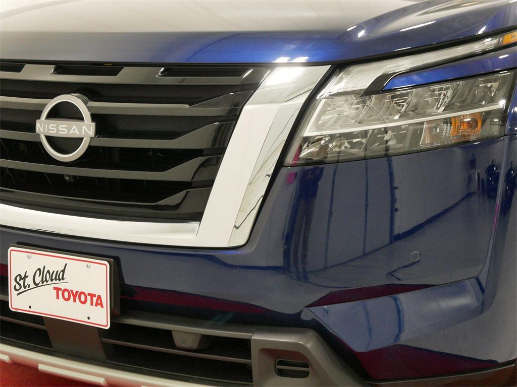 used 2024 Nissan Pathfinder car, priced at $39,291