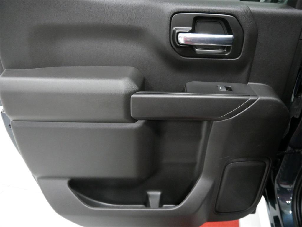 used 2021 Chevrolet Silverado 1500 car, priced at $33,991