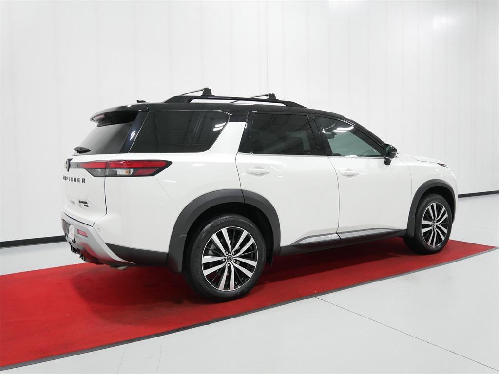 used 2024 Nissan Pathfinder car, priced at $40,991