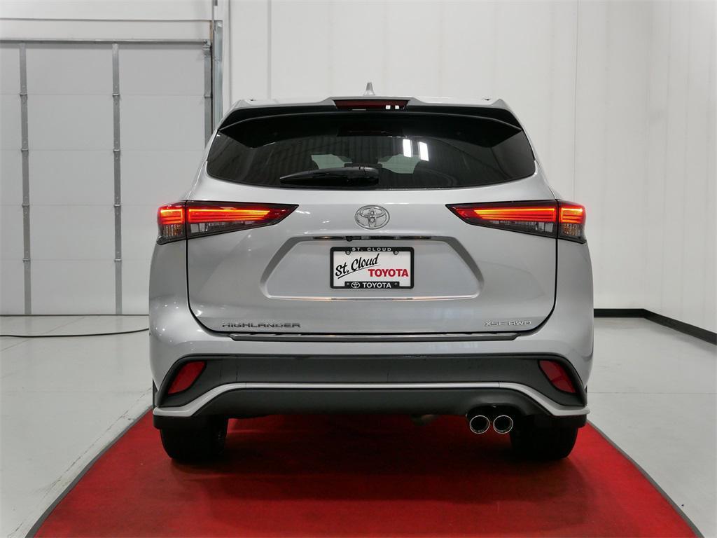 used 2023 Toyota Highlander car, priced at $42,991