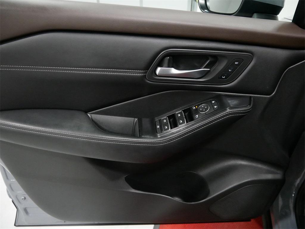 used 2023 Nissan Rogue car, priced at $28,991