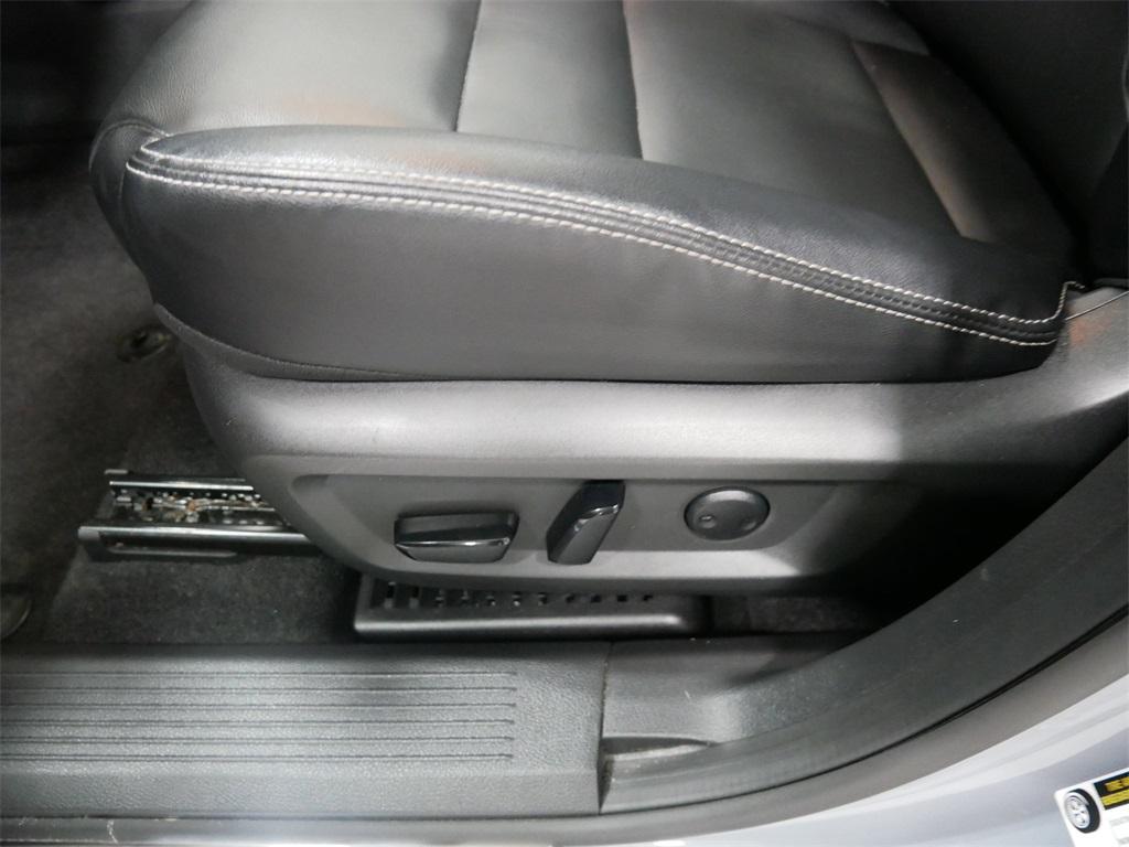 used 2023 Nissan Rogue car, priced at $28,991