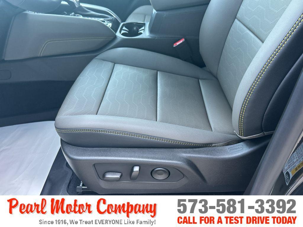 new 2025 Chevrolet Colorado car, priced at $52,085