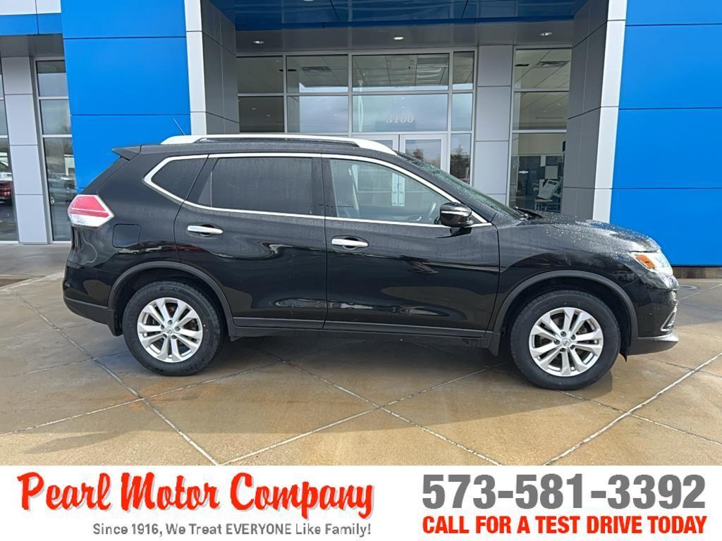 used 2015 Nissan Rogue car, priced at $13,500