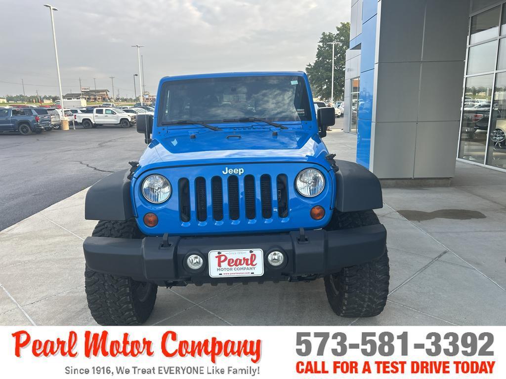 used 2012 Jeep Wrangler Unlimited car, priced at $17,500