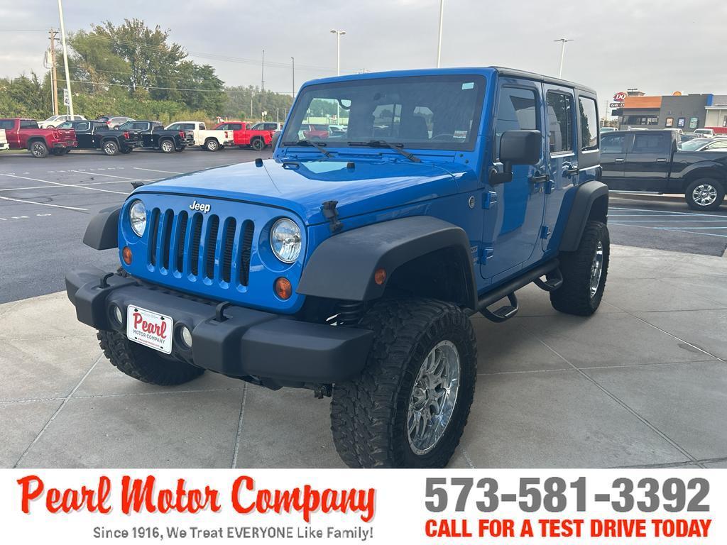 used 2012 Jeep Wrangler Unlimited car, priced at $17,500