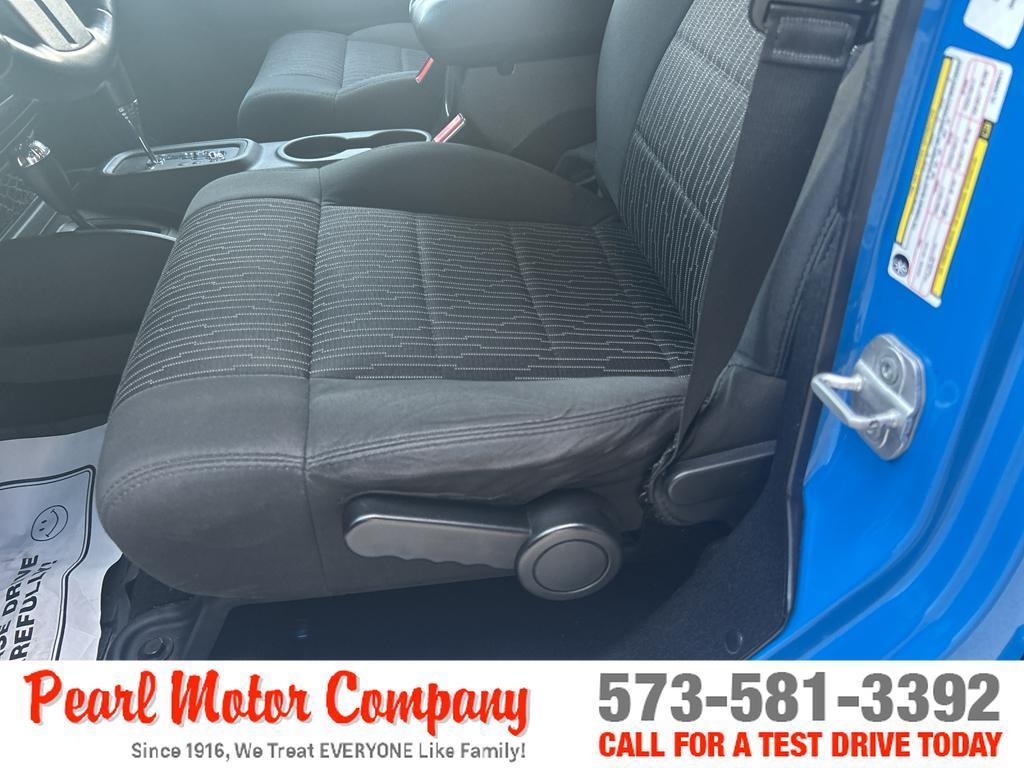 used 2012 Jeep Wrangler Unlimited car, priced at $17,500