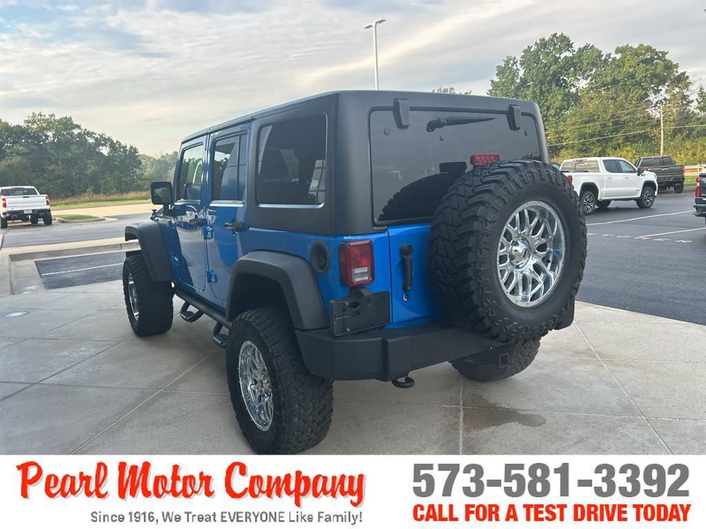 used 2012 Jeep Wrangler Unlimited car, priced at $17,500