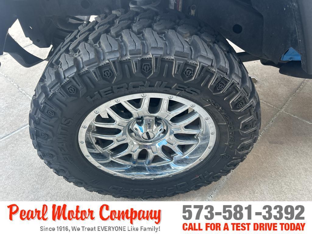 used 2012 Jeep Wrangler Unlimited car, priced at $17,500