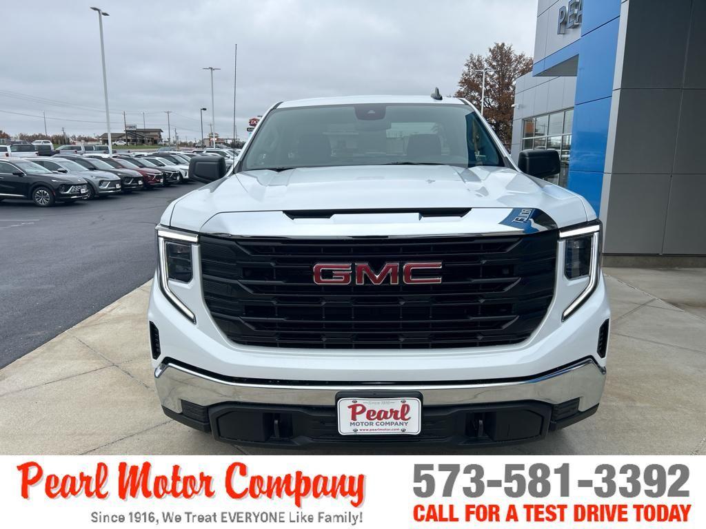 new 2025 GMC Sierra 1500 car, priced at $40,845