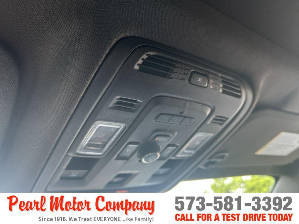 used 2021 GMC Yukon XL car