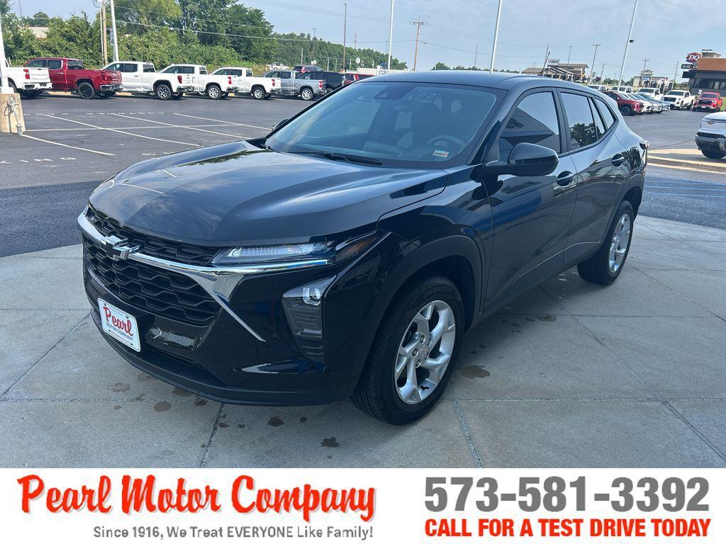 used 2024 Chevrolet Trax car, priced at $21,950