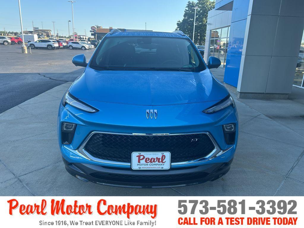 used 2025 Buick Encore GX car, priced at $27,995