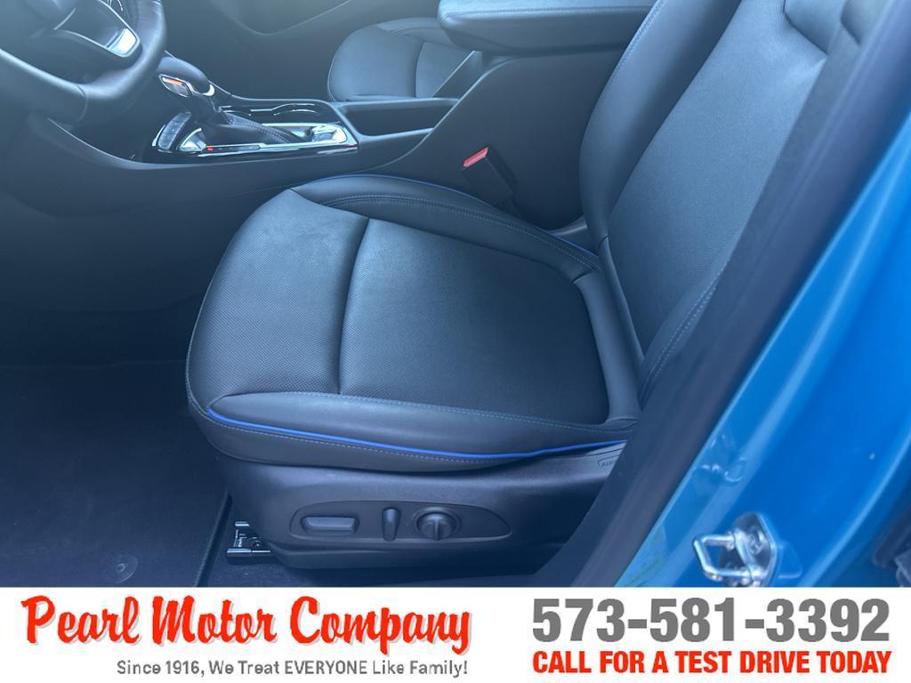 used 2025 Buick Encore GX car, priced at $26,950
