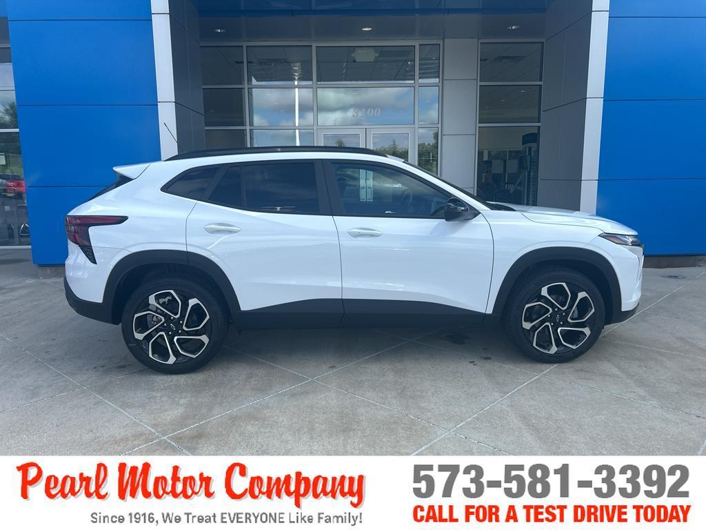 new 2026 Chevrolet Trax car, priced at $26,195