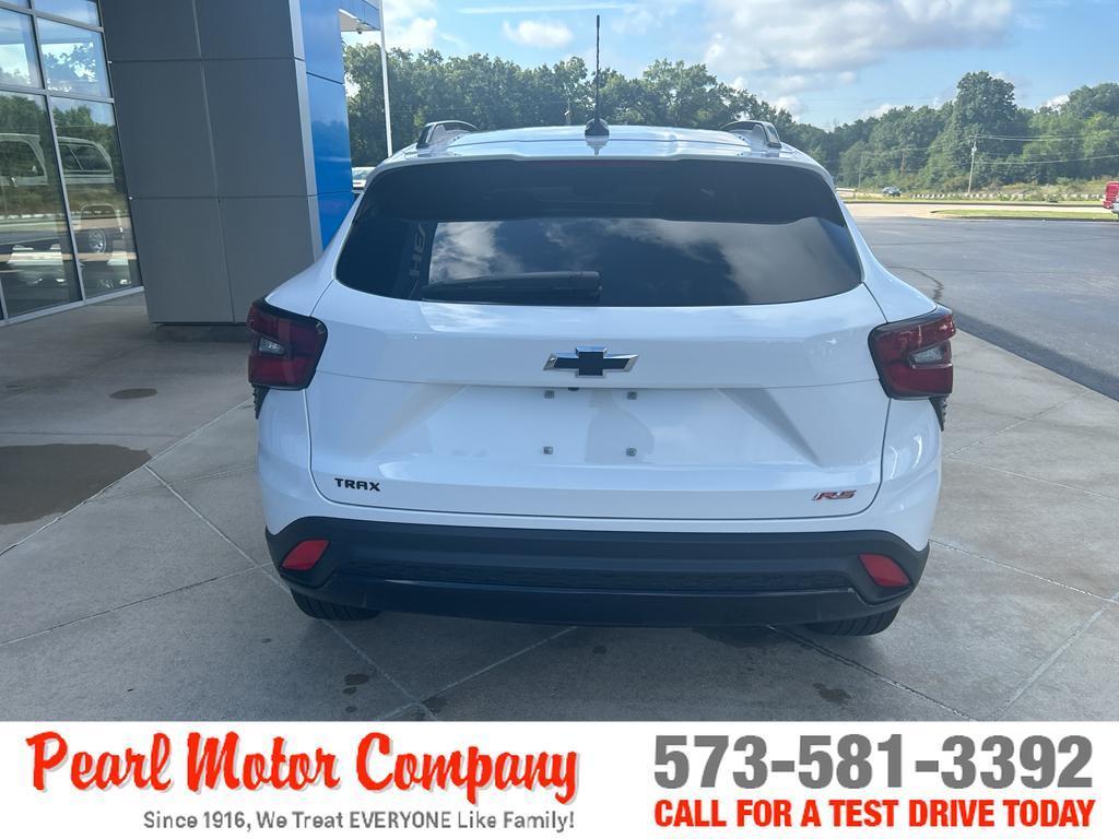 new 2026 Chevrolet Trax car, priced at $26,195