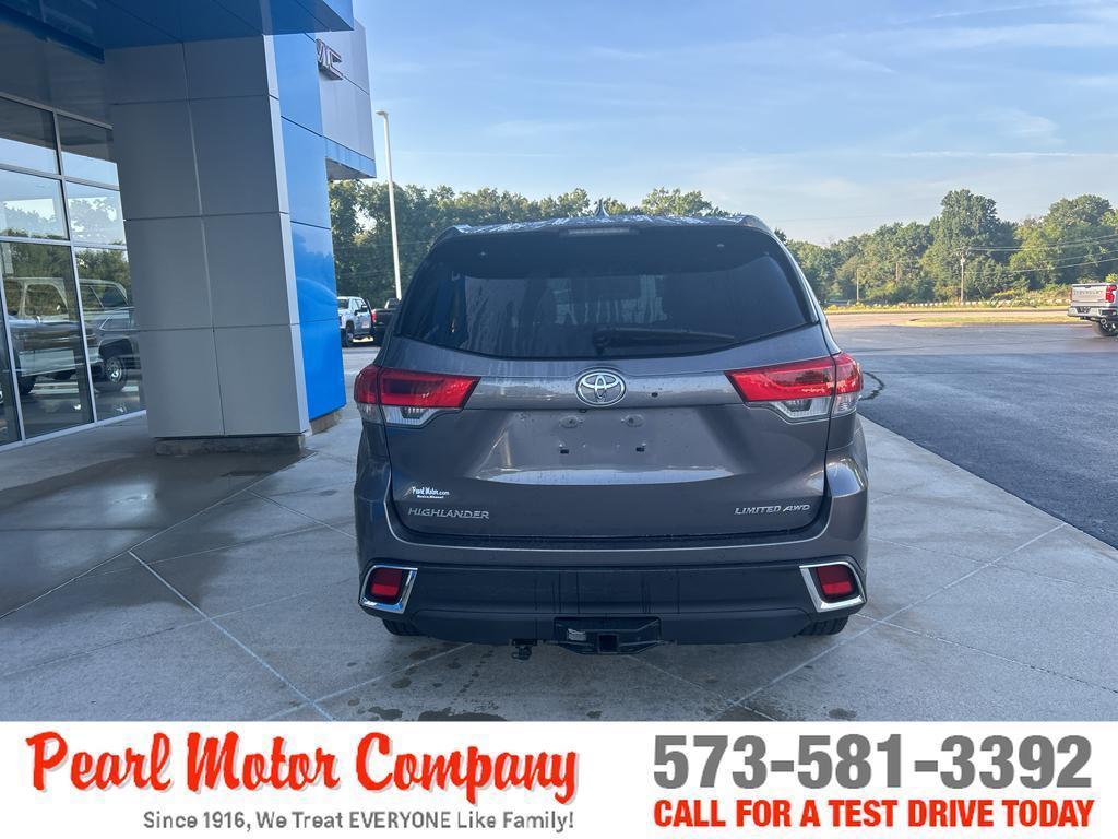 used 2018 Toyota Highlander car, priced at $25,950